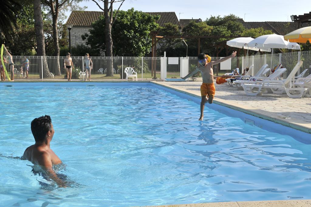 Vvf Sigean Port-La-Nouvelle Corbieres Hotel Buitenkant foto